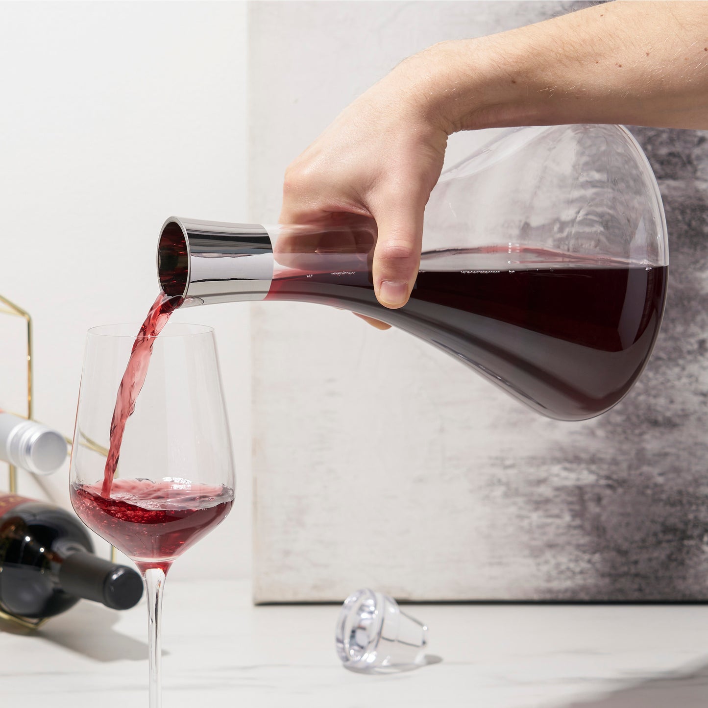 Irving 60 Oz Chrome-Rim Wine Decanter Viski